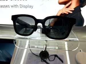 Rokid AI Smart Glasses Resmi Meluncur di Indonesia